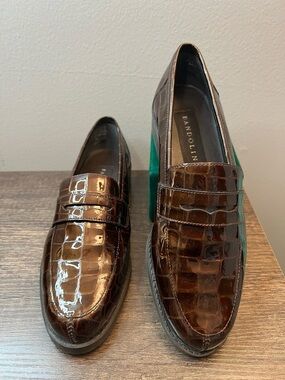 Bandolino Brown Croc-Embossed Patent Leather Loafers Sz 7 EUC